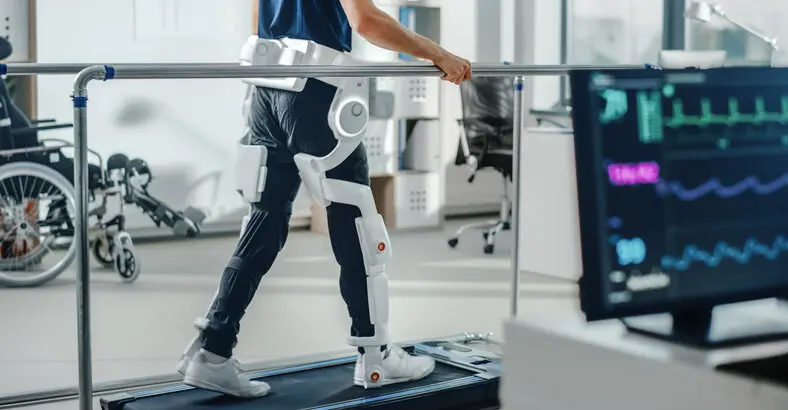 Reha Patient am Laufband